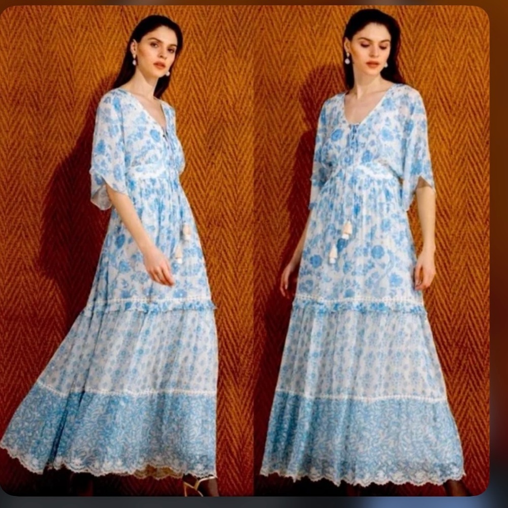 Elegant Blue Floral Maxi Dress